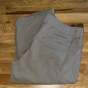 Arc’teryx Parapet Women’s Capri Pants sz 12